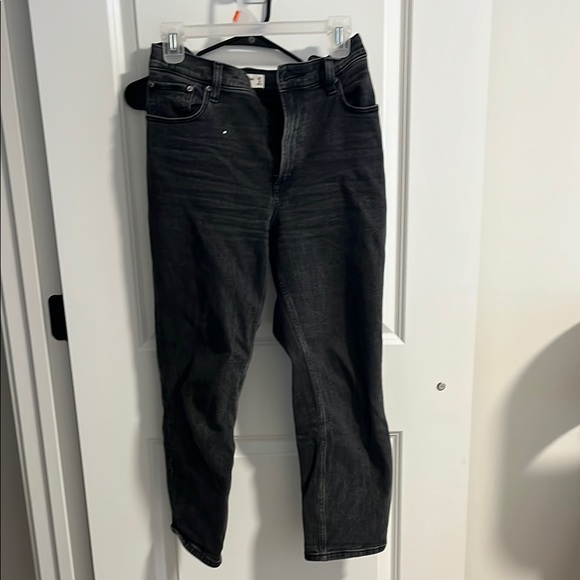 Stylish Black Jeans - Picture 1 of 2
